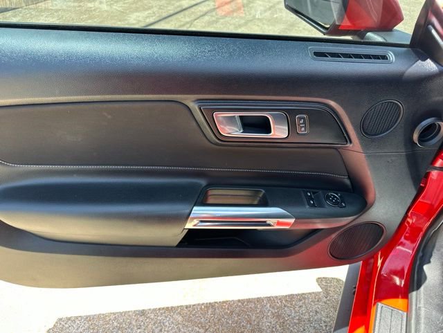 Used 2019 Ford Mustang GT w/ GT Performance Package RWD image 11