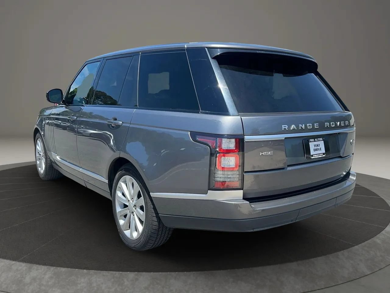 Used 2016 Land Rover Range Rover HSE AWD/4WD image 11