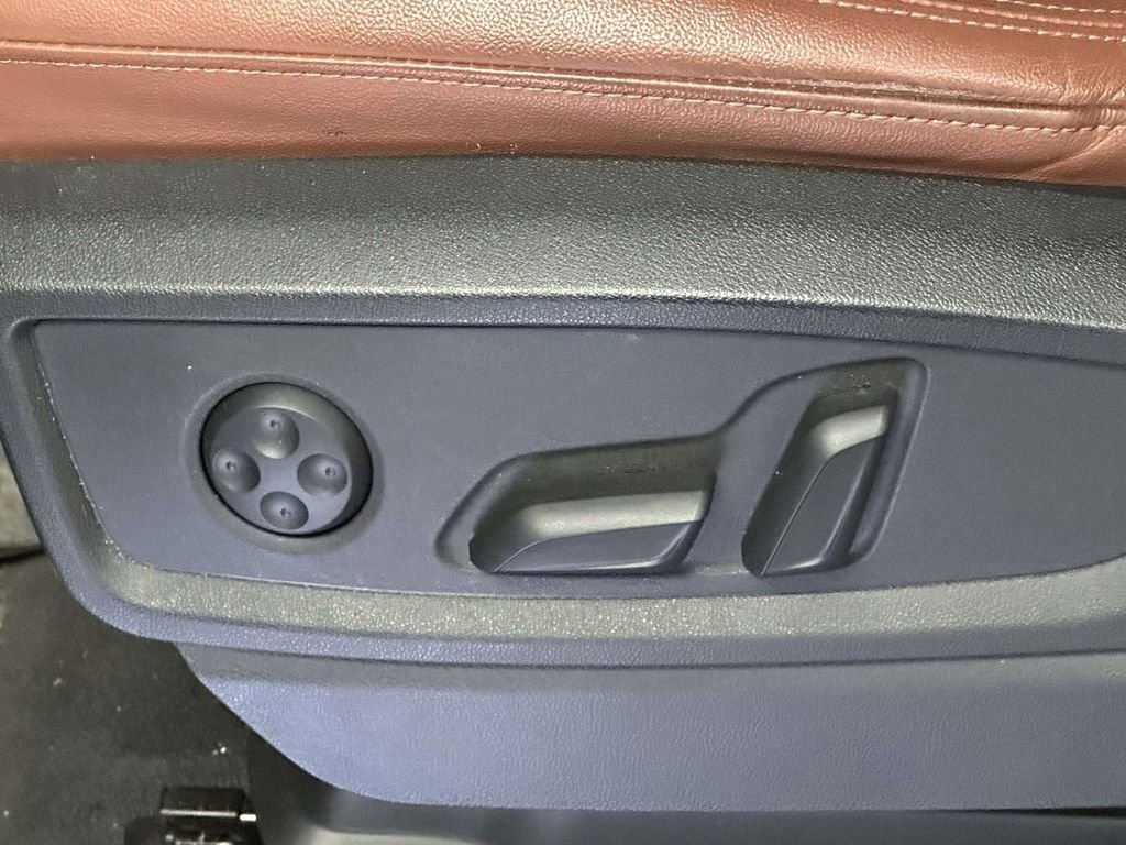 Used 2023 Audi Q5 2.0T Premium w/ Convenience Package image 15