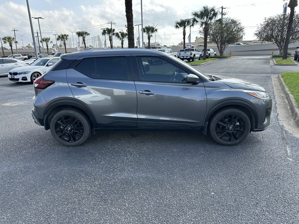 Used 2023 Nissan Kicks SV image 7