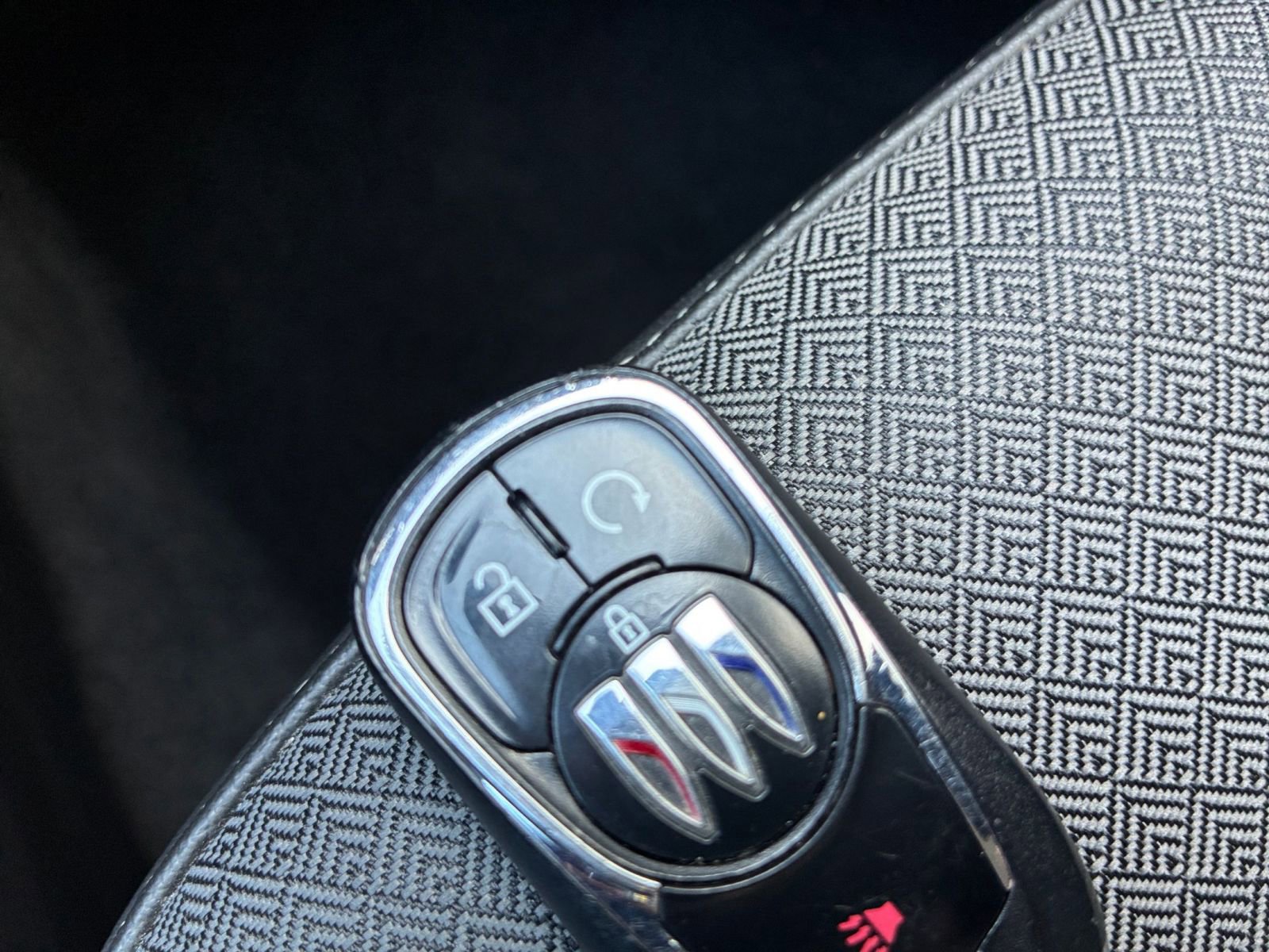 Used 2025 Buick Encore GX Preferred image 23