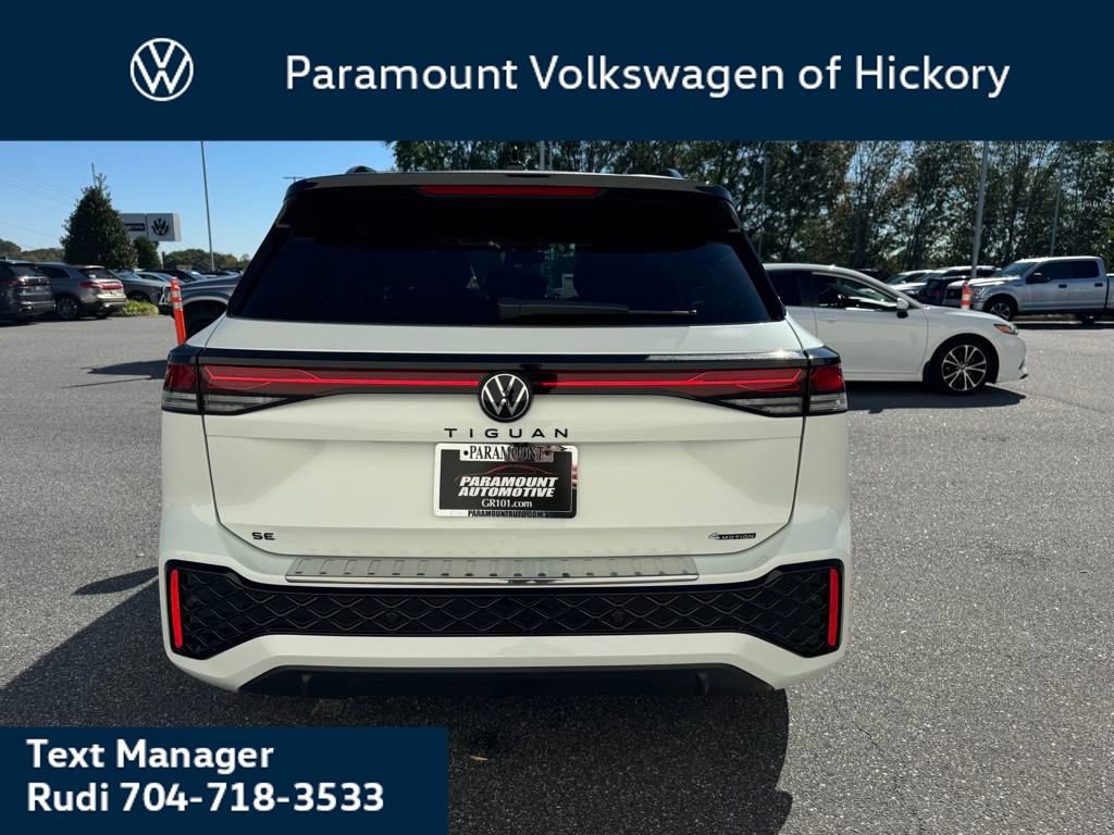 New 2026 Volkswagen Tiguan SE R-Line image 22
