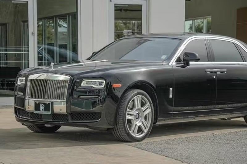 Certified 2016 Rolls-Royce Ghost Extended Wheelbase image 10