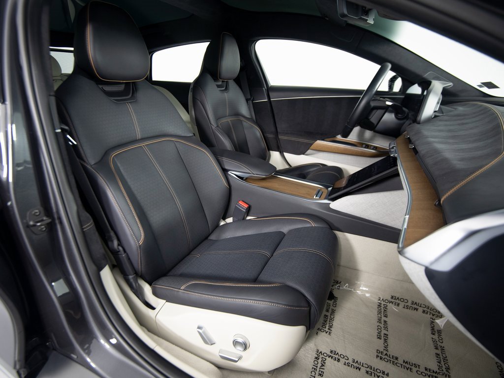 Used 2022 Lucid Air Grand Touring image 29