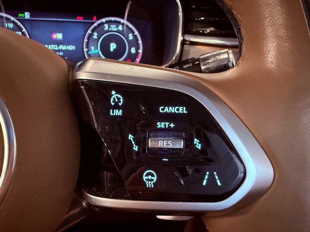 Used 2021 Jaguar F-PACE S image 13