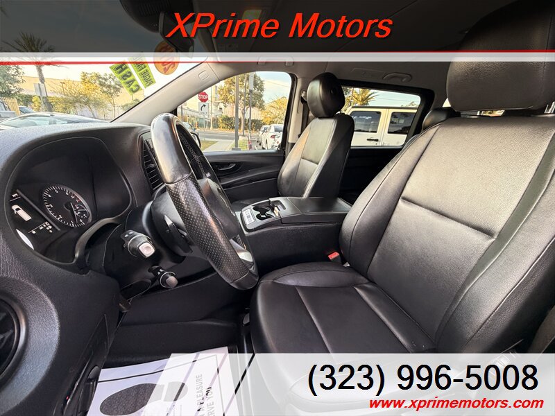 Used 2018 Mercedes-Benz Metris Passenger image 17