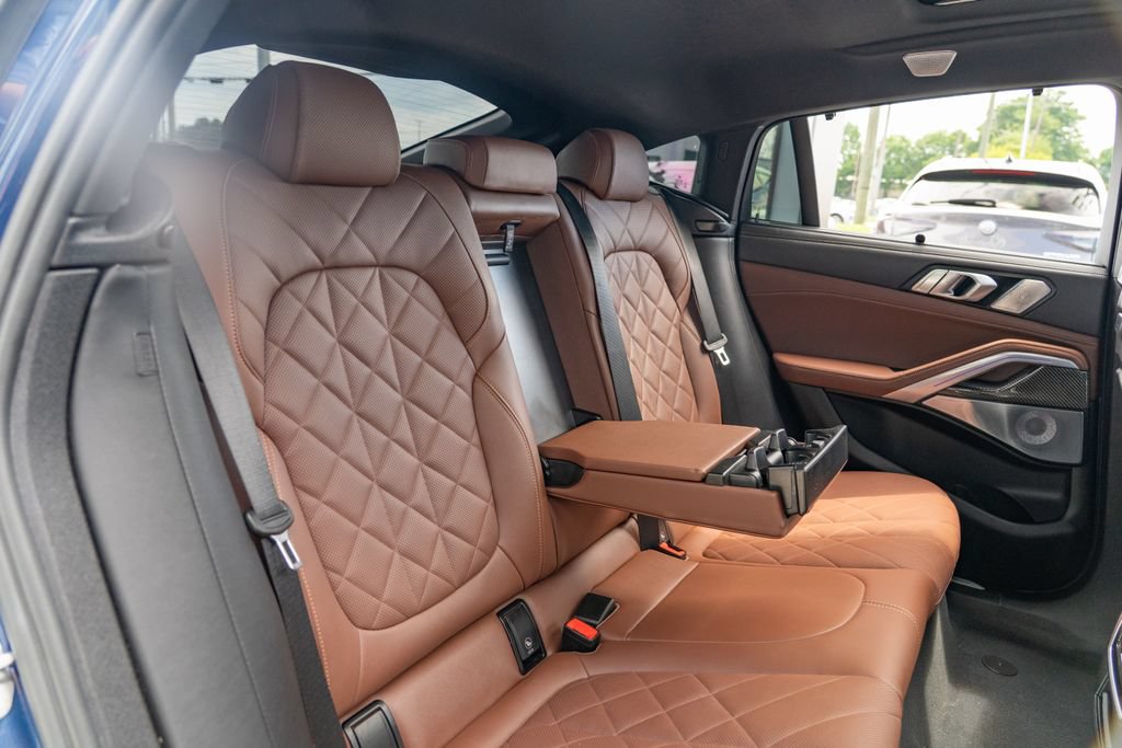 Used 2023 BMW X6 M50i w/ Executive Package AWD/4WD image 19