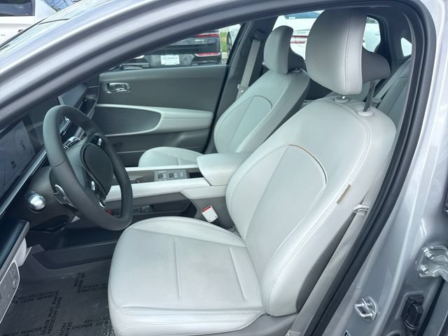 Used 2025 Hyundai Ioniq 6 Limited AWD/4WD image 13
