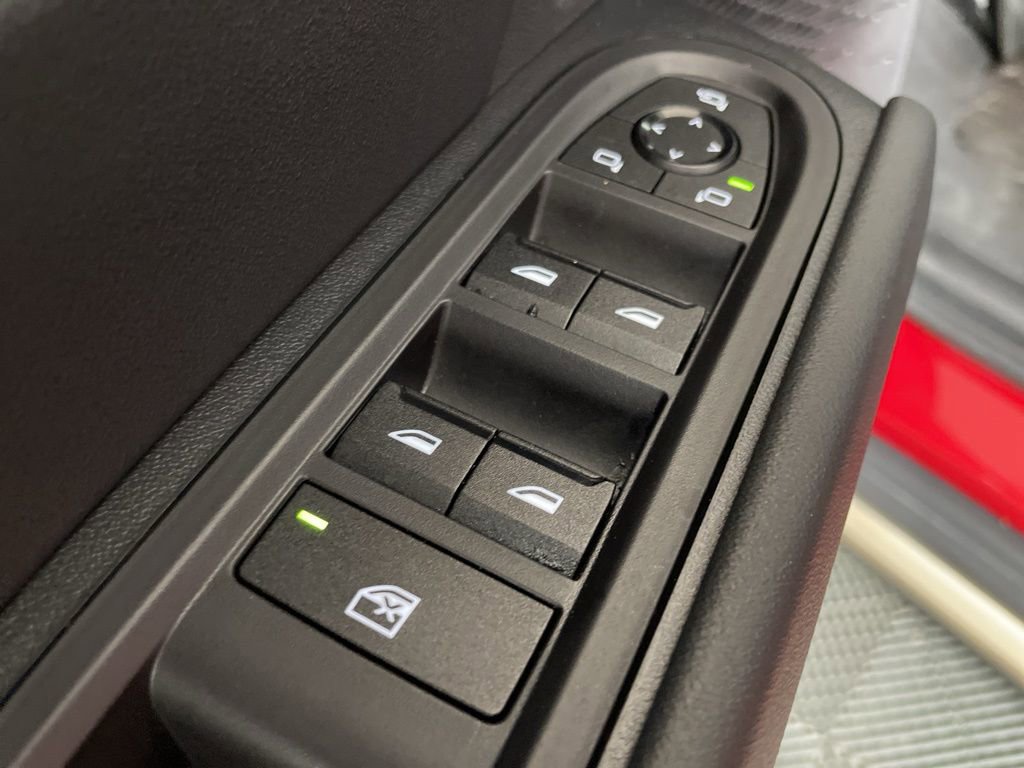 Certified 2025 MINI Cooper Countryman S image 18