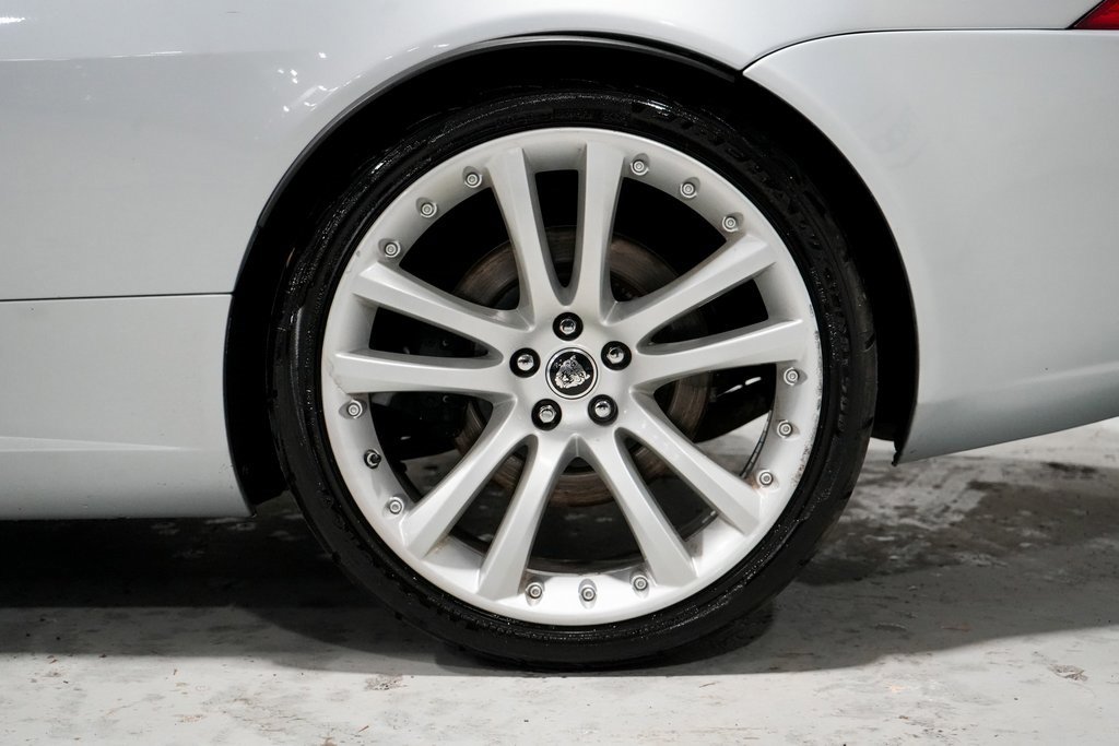 Used 2009 Jaguar XKR R image 27