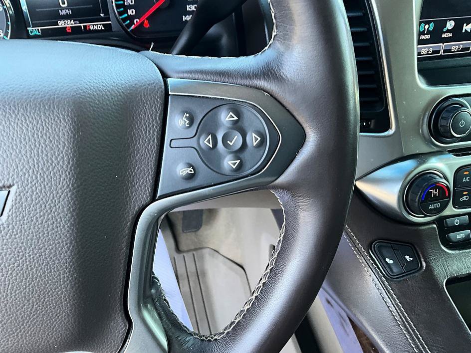 Used 2019 Chevrolet Tahoe LT w/ Luxury Package AWD/4WD image 33