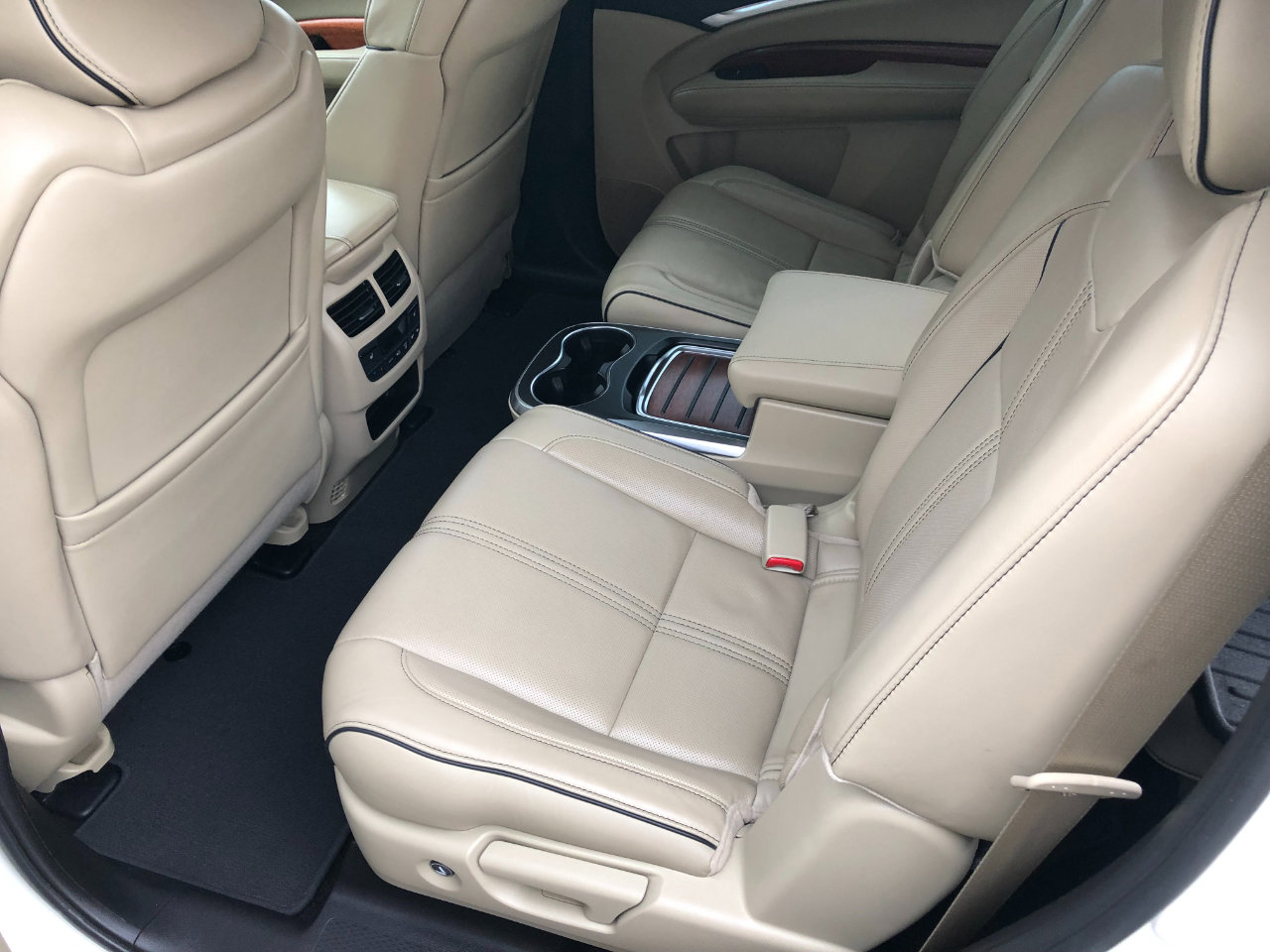 Used 2017 Acura MDX SH-AWD w/ Advance Package image 28