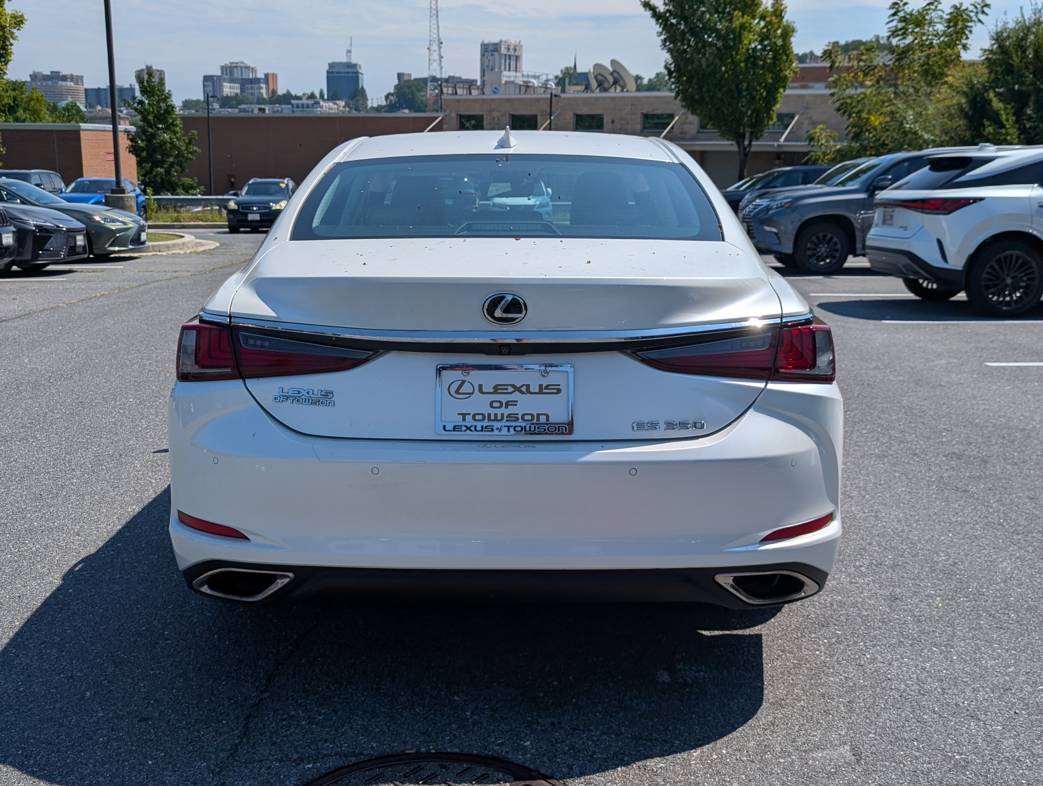 Used 2019 Lexus ES 350 w/ Premium Package FWD image 4