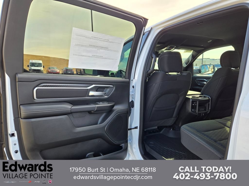 New 2026 RAM 1500 Big Horn AWD/4WD image 24