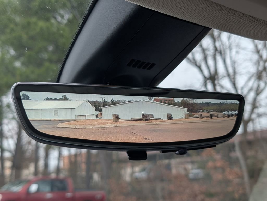 Used 2022 Buick Enclave Avenir w/ Avenir Technology Package image 21