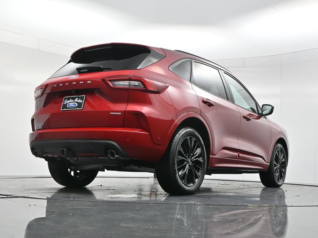 Used 2023 Ford Escape ST-Line Elite w/ Premium Technology Package AWD/4WD image 49