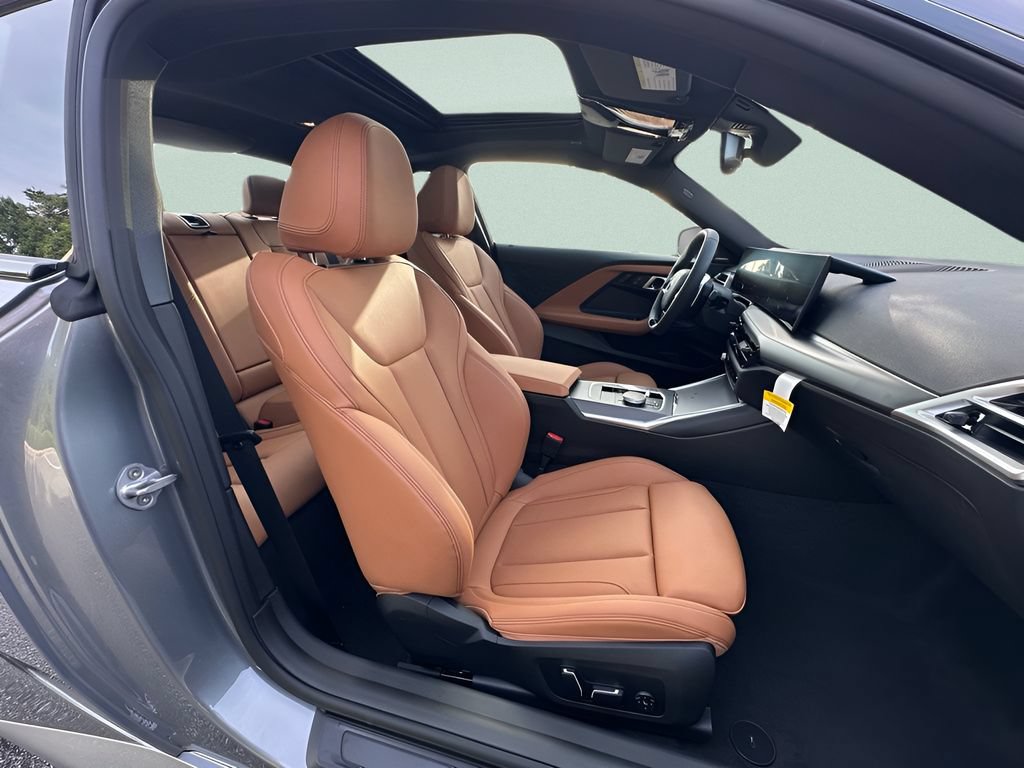 New 2026 BMW 230i Coupe w/ Convenience Package RWD image 24