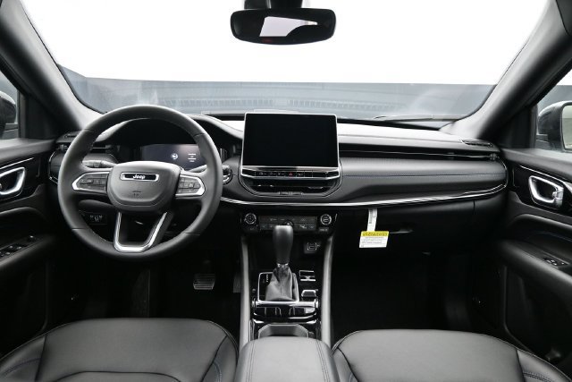 New 2026 Jeep Compass Limited w/ Sun, Sound & Navigation Group AWD/4WD image 9