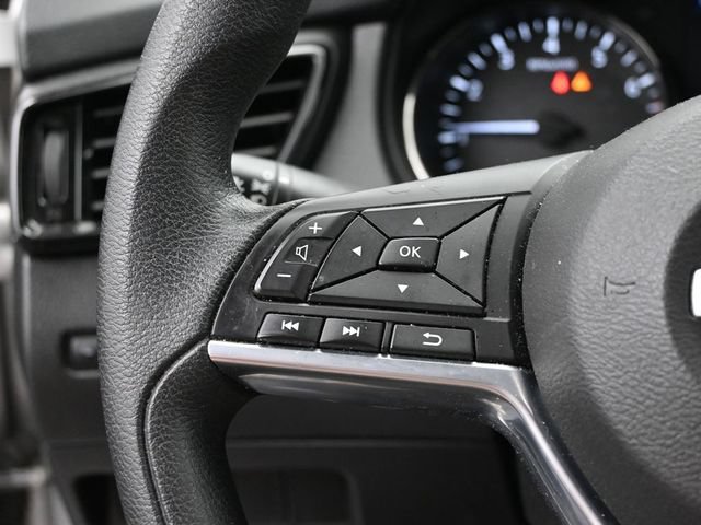 Used 2022 Nissan Rogue Sport S FWD image 16