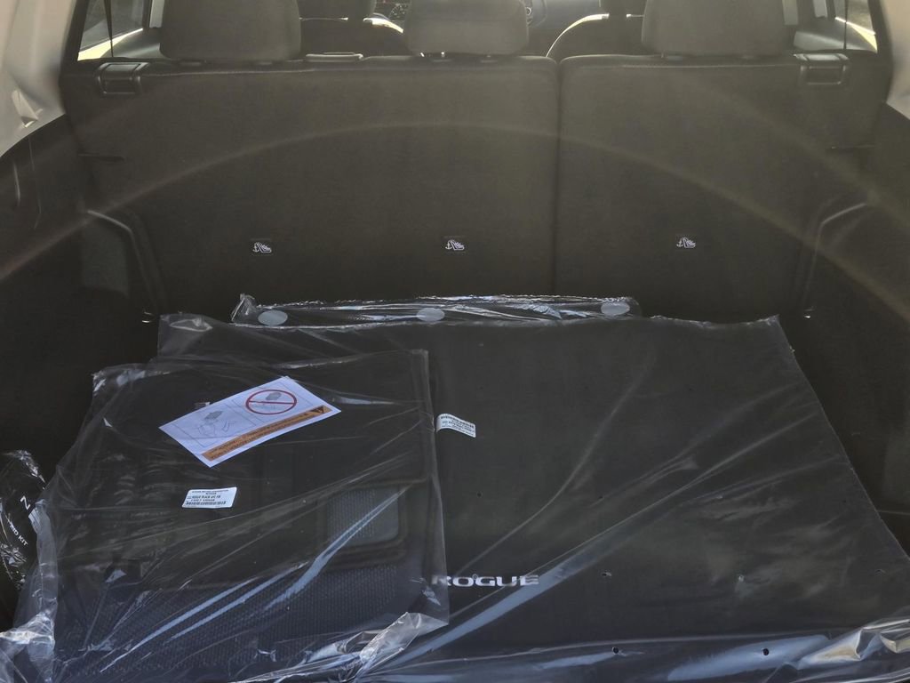 New 2026 Nissan Rogue SV image 8