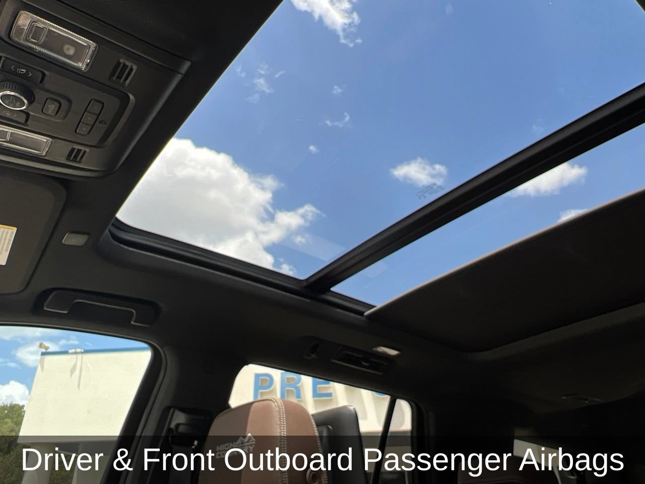 Used 2023 Chevrolet Tahoe High Country AWD/4WD image 21