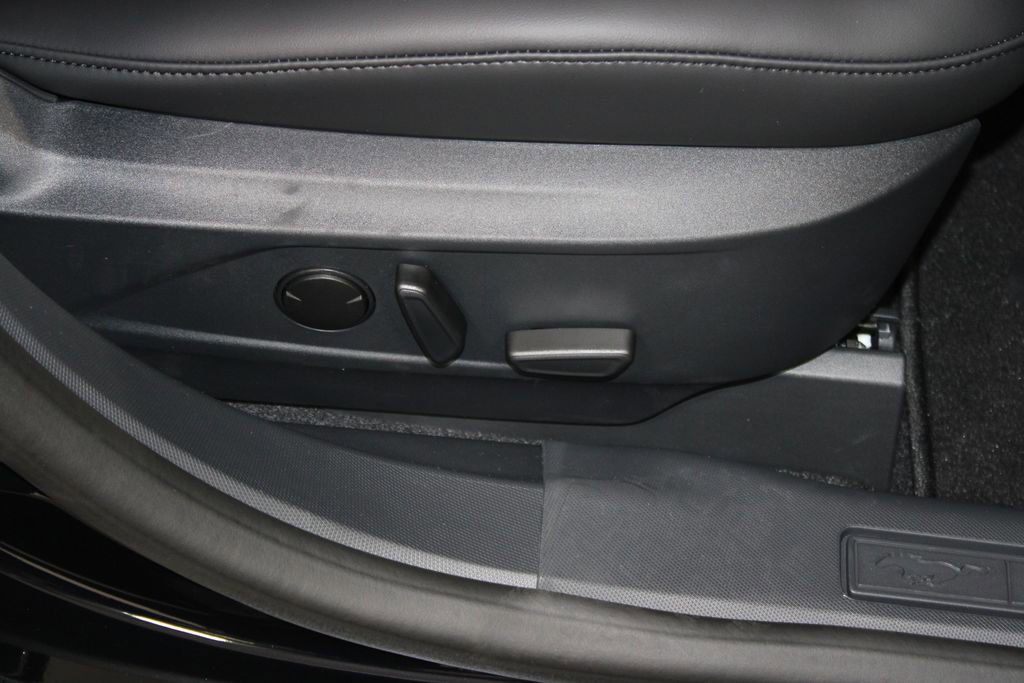 New 2025 Ford Mustang Mach-E Premium image 25