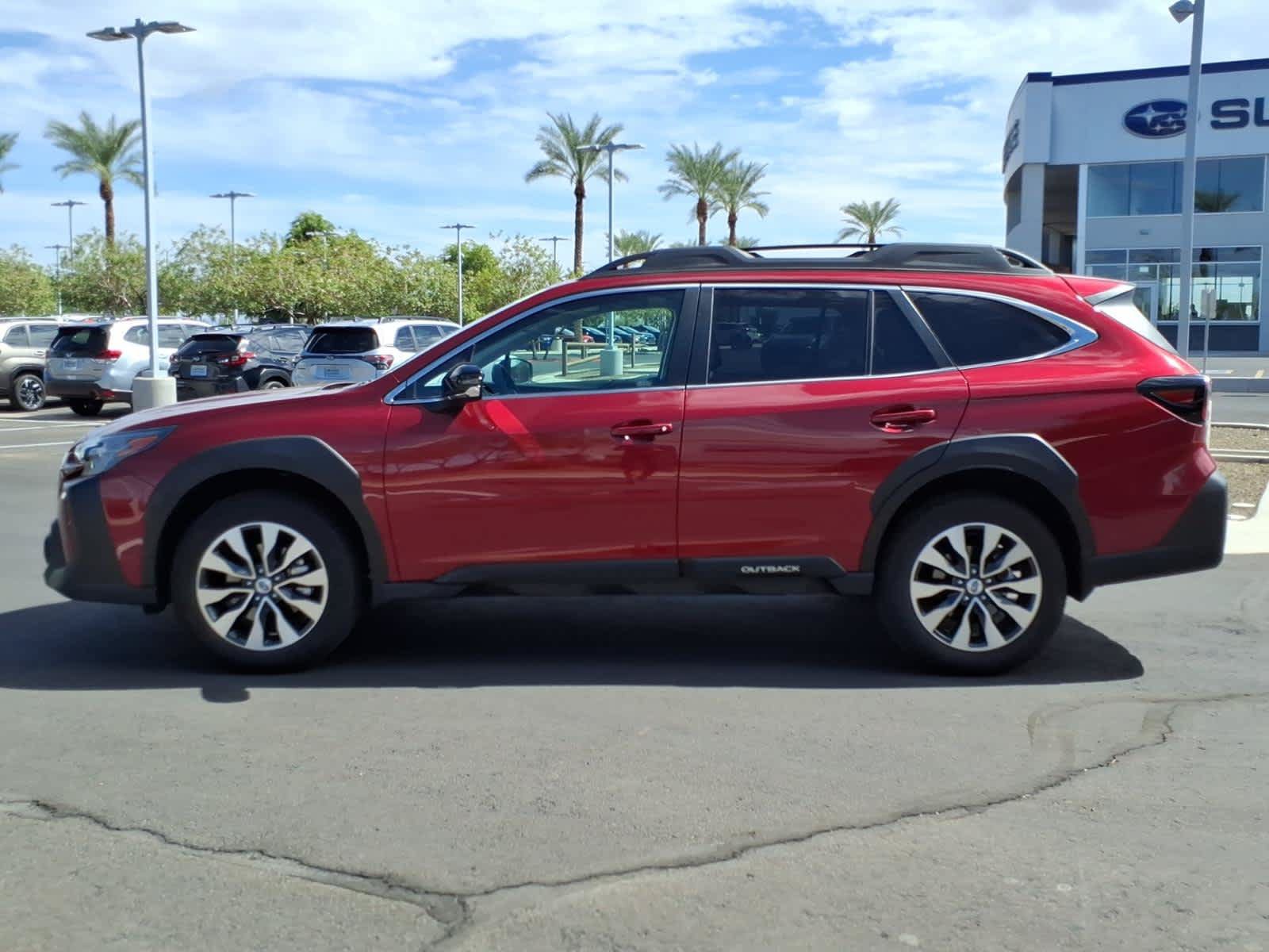 Used 2025 Subaru Outback Limited XT AWD/4WD image 4