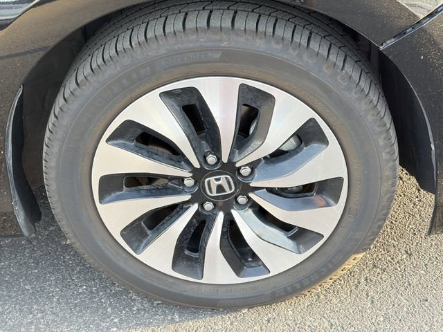 Used 2017 Honda Accord EX-L image 3