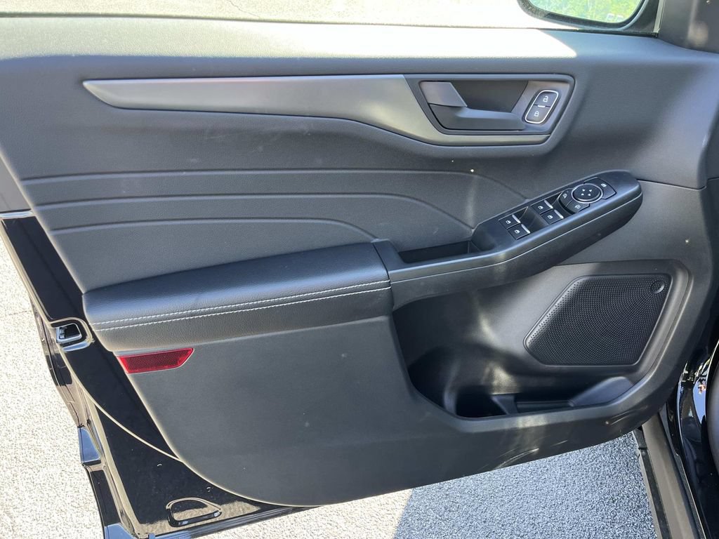 New 2026 Ford Escape Active w/ Tech Pack #1 AWD/4WD image 19