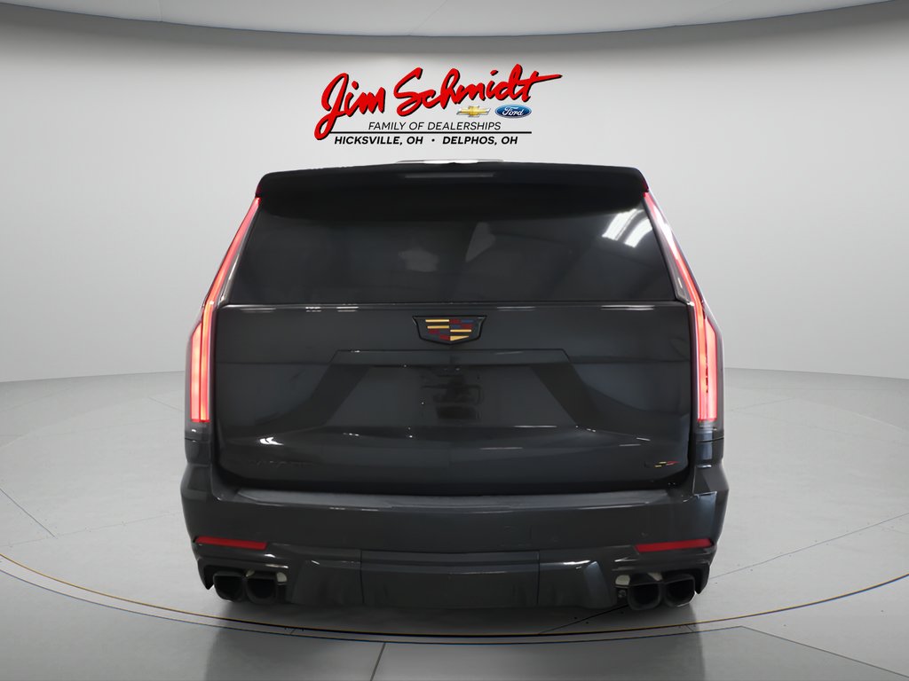 Used 2025 Cadillac Escalade V AWD/4WD image 3