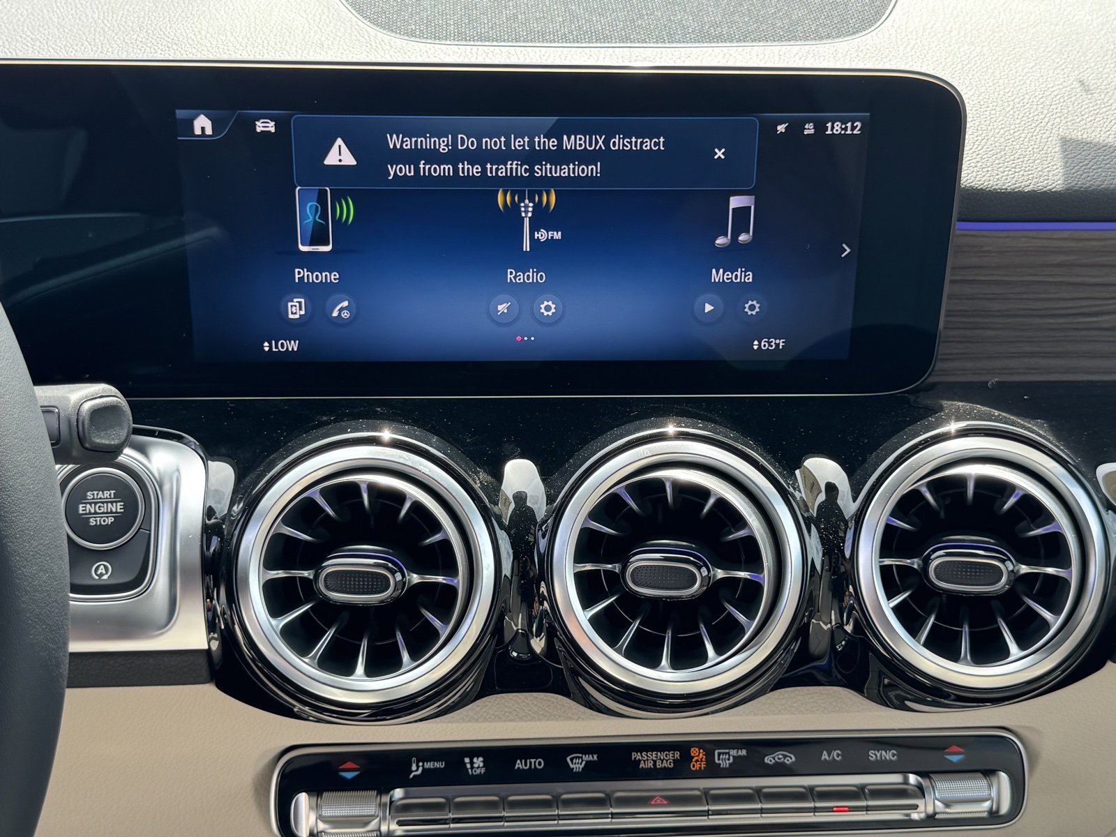 New 2026 Mercedes-Benz GLB 250 image 25