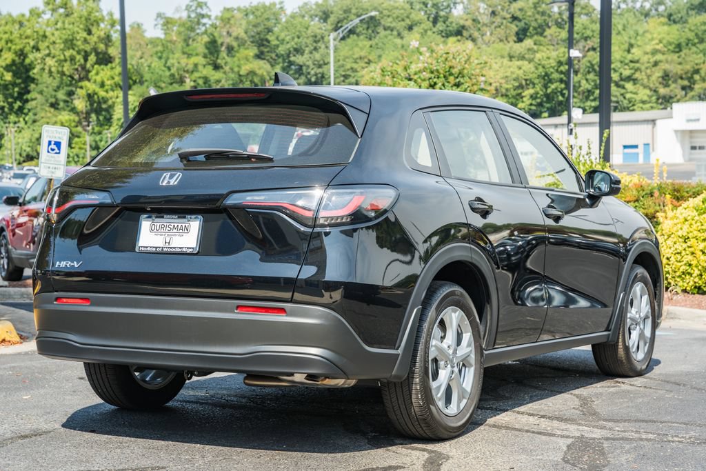 Certified 2025 Honda HR-V LX image 4