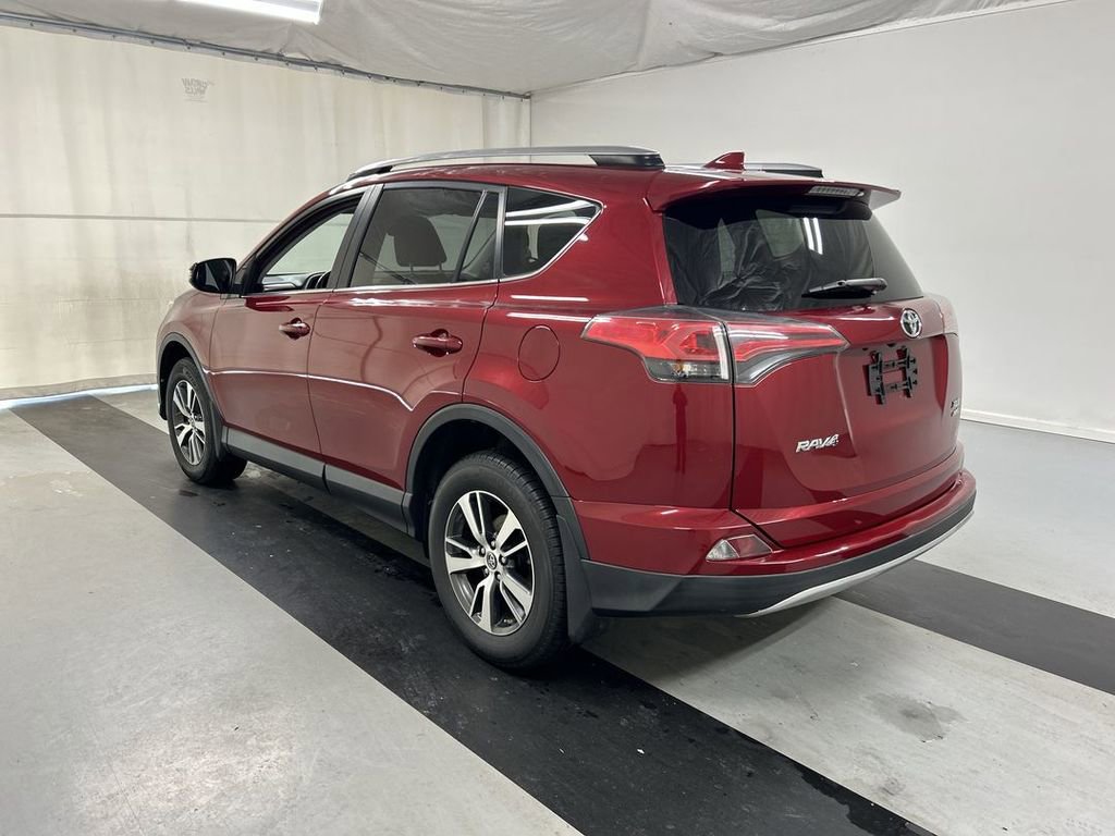 Used 2018 Toyota RAV4 XLE w/ Plus Extra Value Package image 7