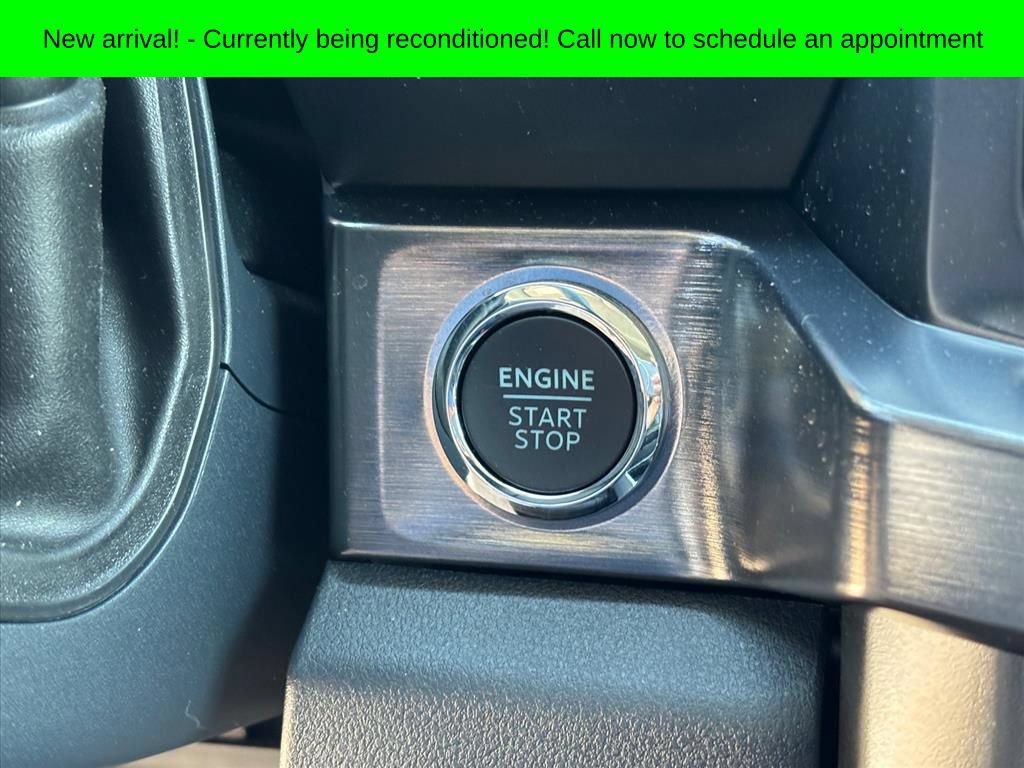 Used 2025 Ford F250 Lariat w/ Lariat Ultimate Package AWD/4WD image 18