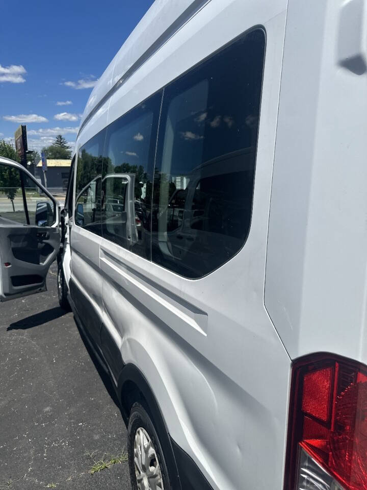 Used 2017 Ford Transit 350 XLT RWD image 3