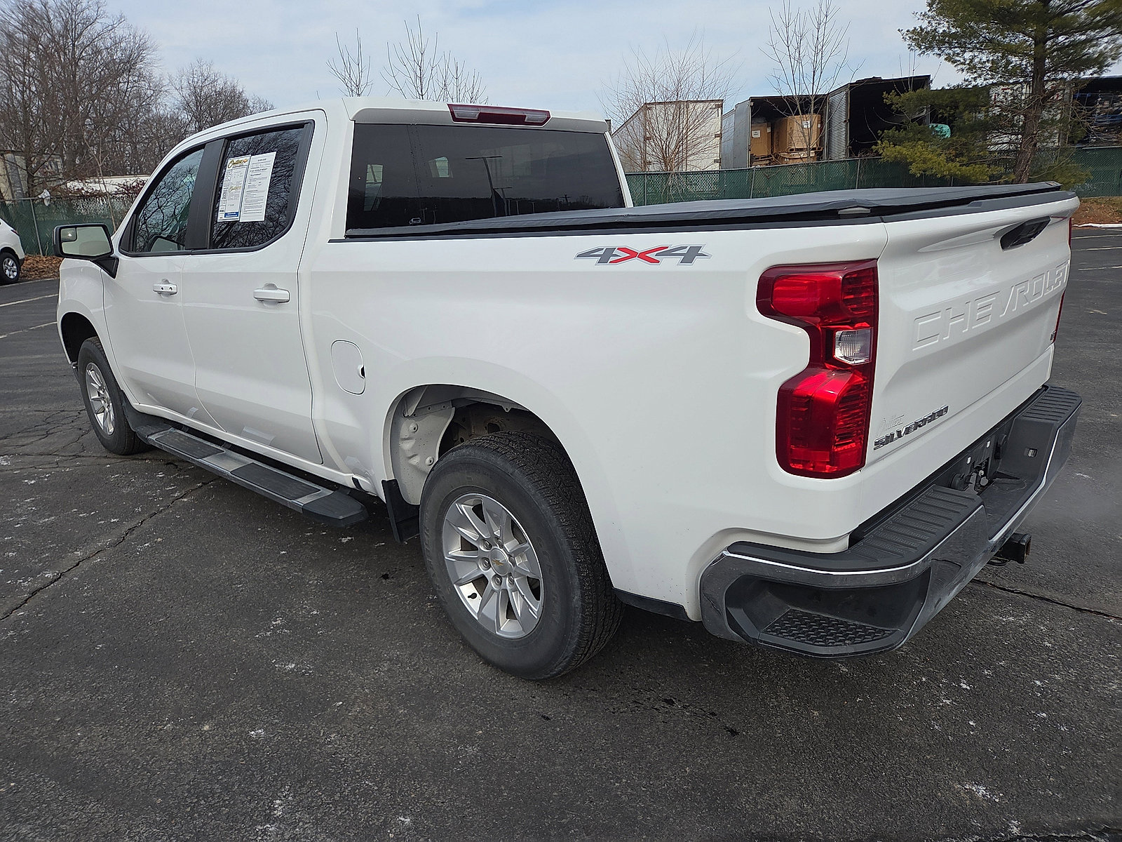 Used 2022 Chevrolet Silverado 1500 LT image 5