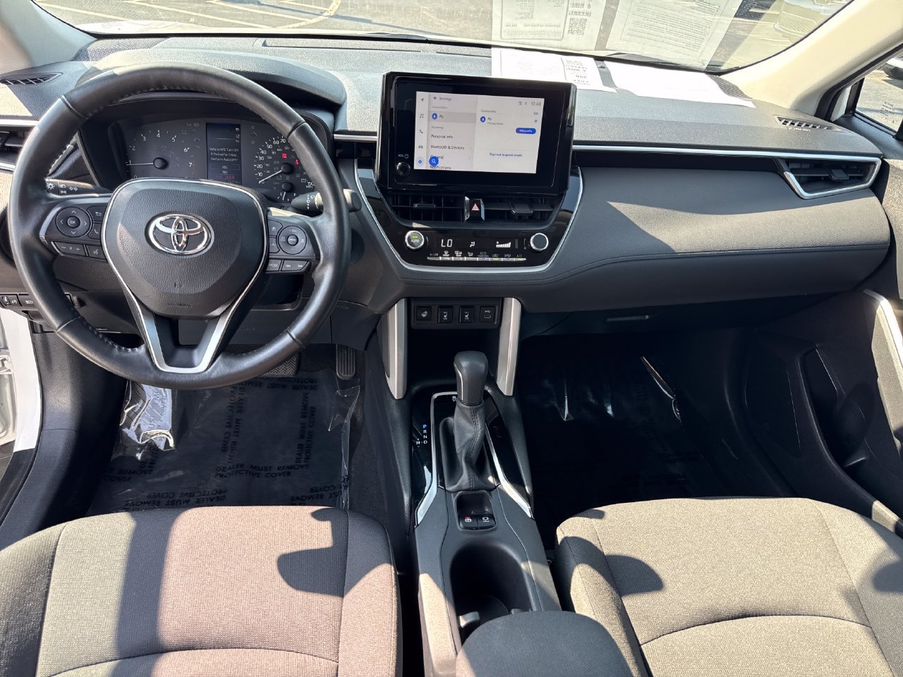 Used 2024 Toyota Corolla Cross LE FWD image 14