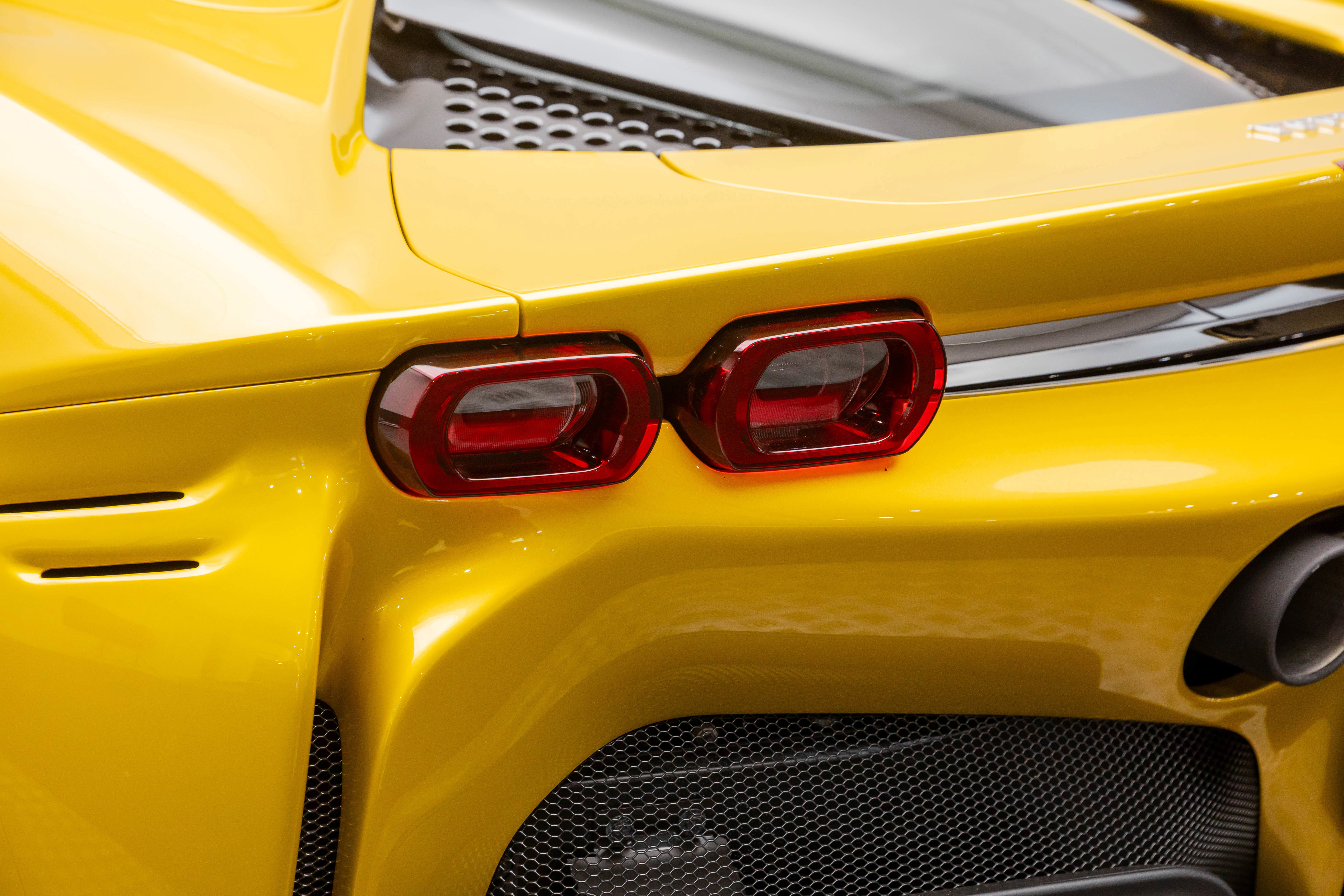 Certified 2024 Ferrari SF90 Spider image 37