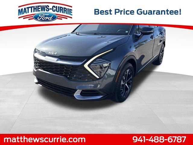 Used 2024 Kia Sportage EX image 7