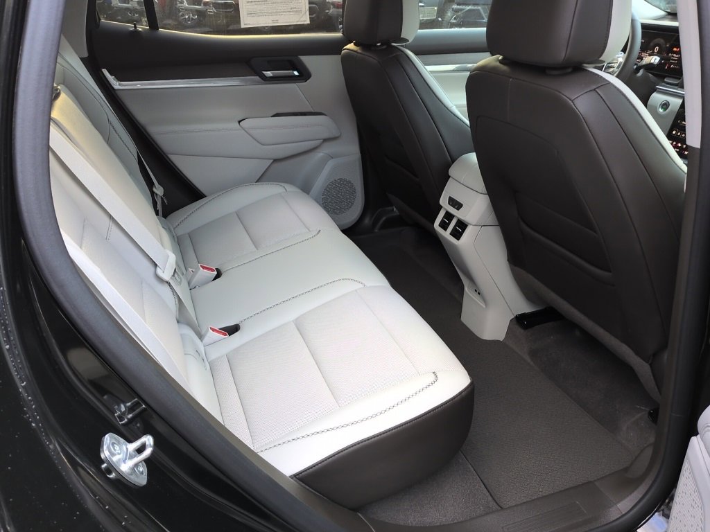 Used 2026 GMC Terrain Denali image 15