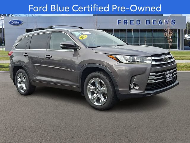 Used 2019 Toyota Highlander Limited AWD/4WD video 1