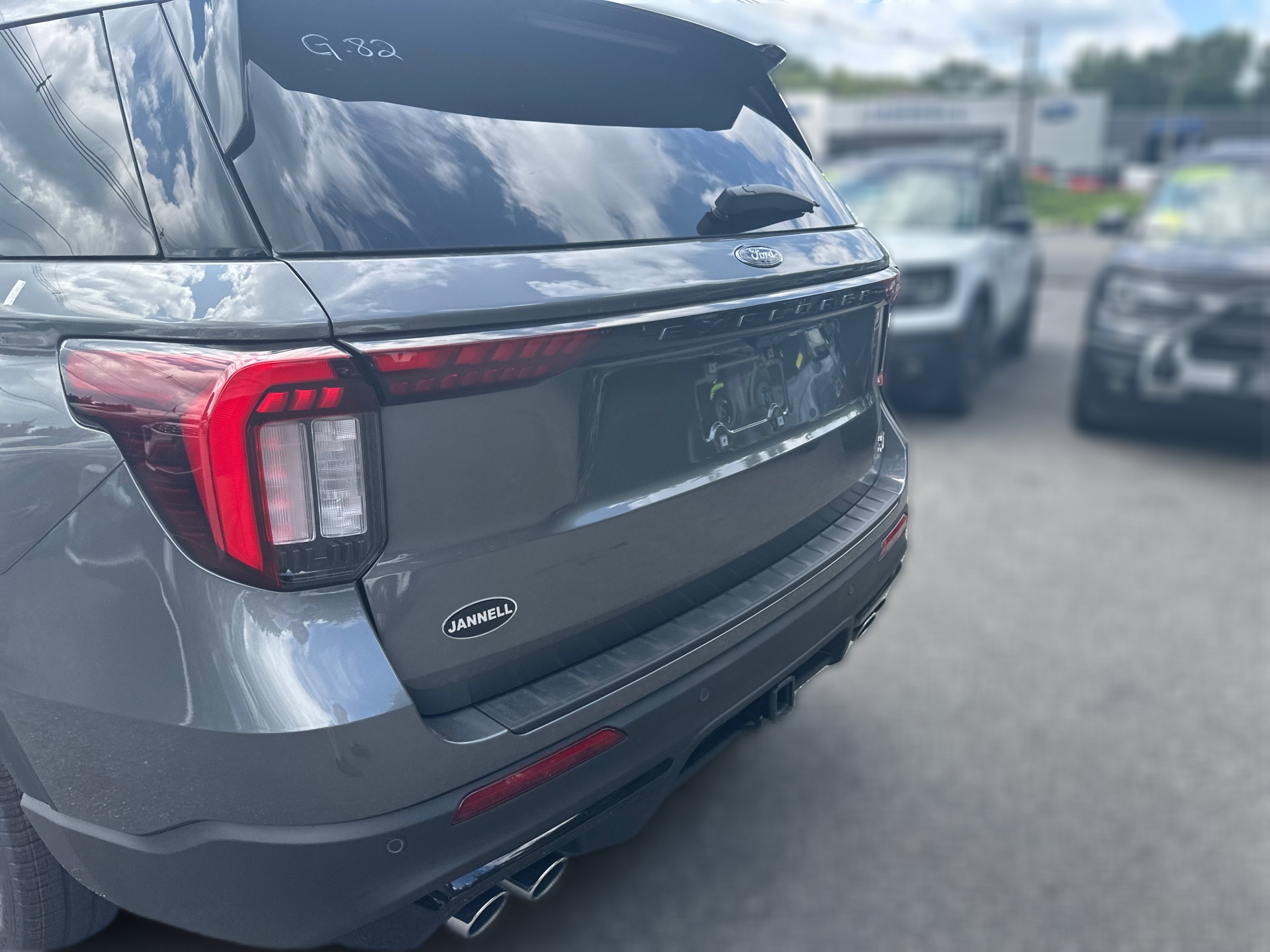 New 2026 Ford Explorer ST w/ Sun And Sound Package AWD/4WD image 24