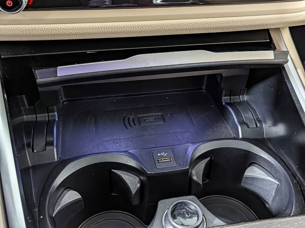 Certified 2023 BMW 330i xDrive Sedan w/ Driving Assistance Package image 33