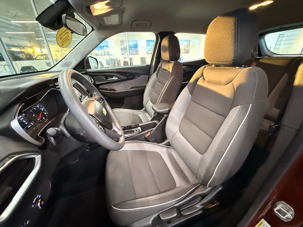 Used 2021 Chevrolet TrailBlazer LS image 13