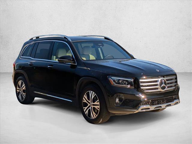 Certified 2025 Mercedes-Benz GLB 250 image 3