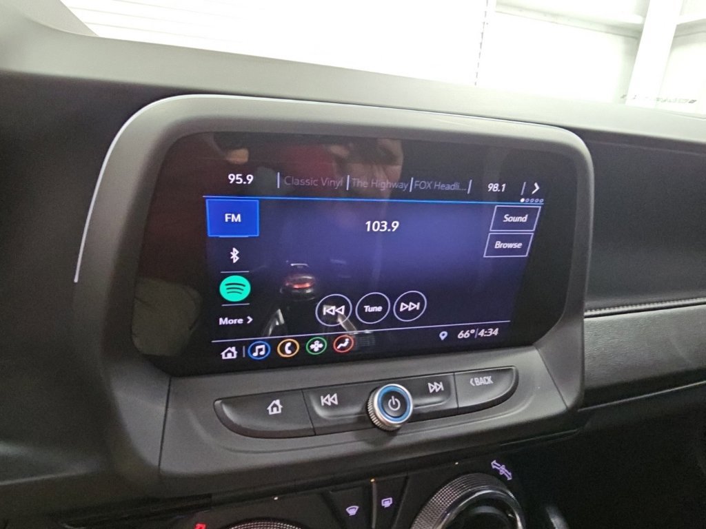 Used 2019 Chevrolet Camaro SS RWD image 14