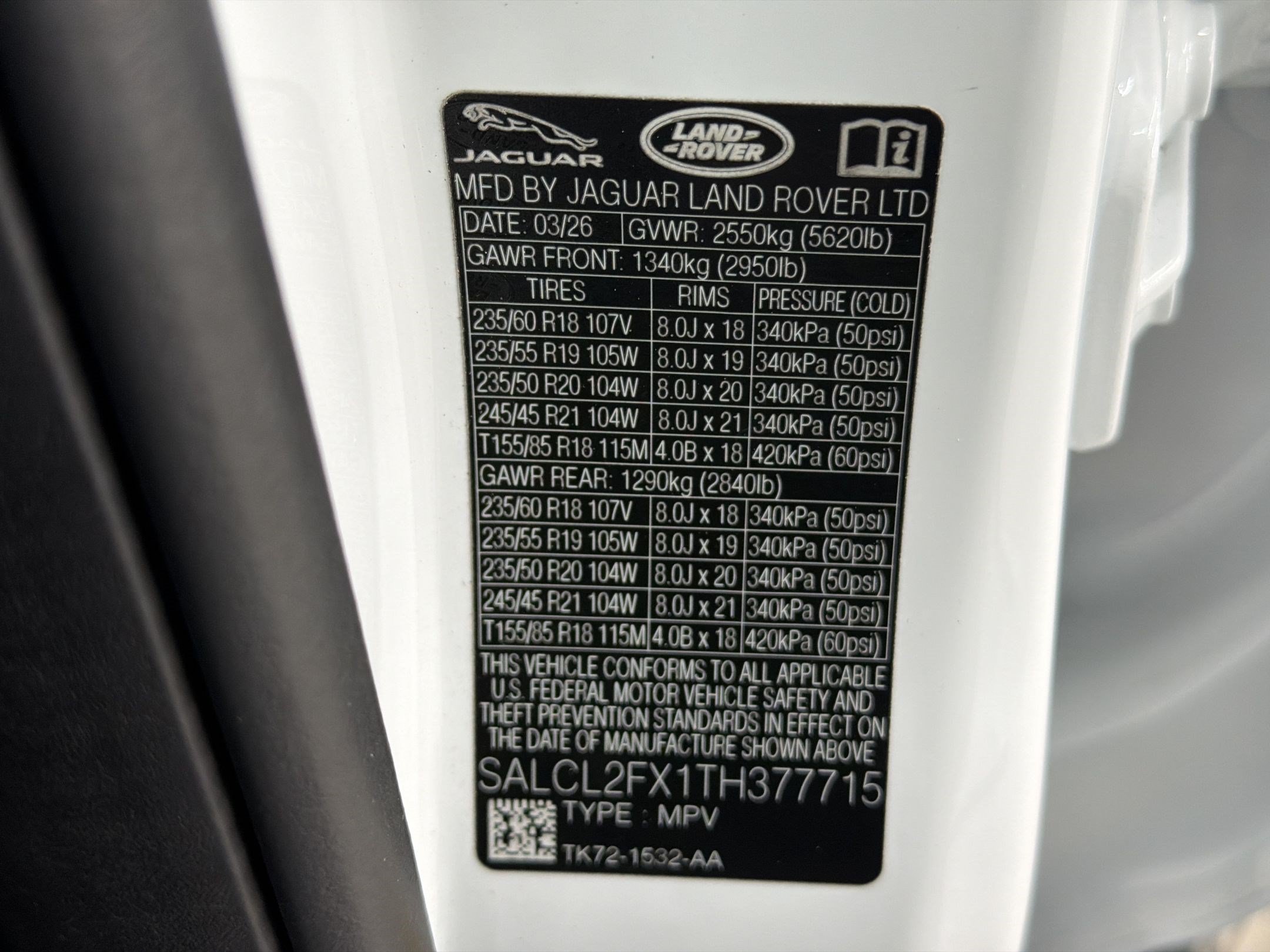 New 2026 Land Rover Discovery Sport Landmark AWD/4WD image 24