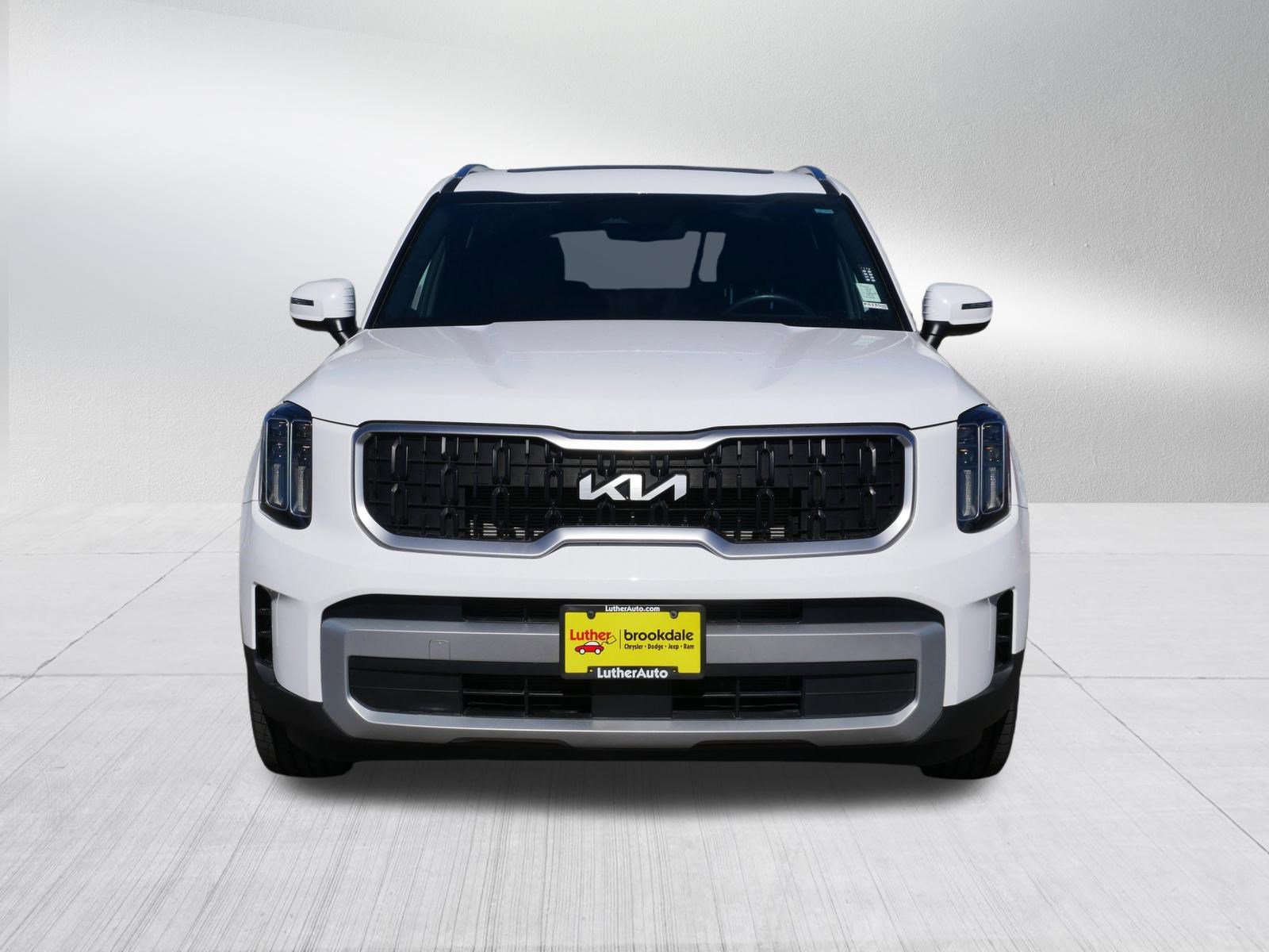 Used 2023 Kia Telluride EX w/ EX Captain's Chair Package video 2