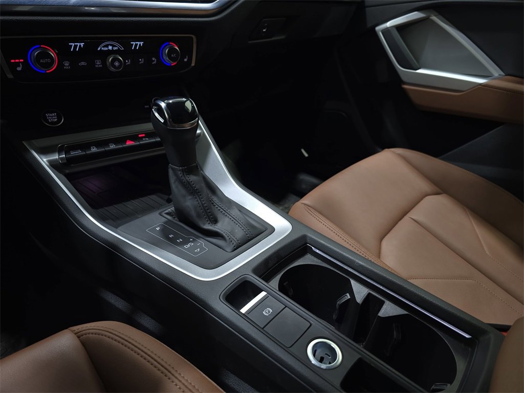 Used 2025 Audi Q3 2.0T Premium Plus w/ Premium Plus Package image 26