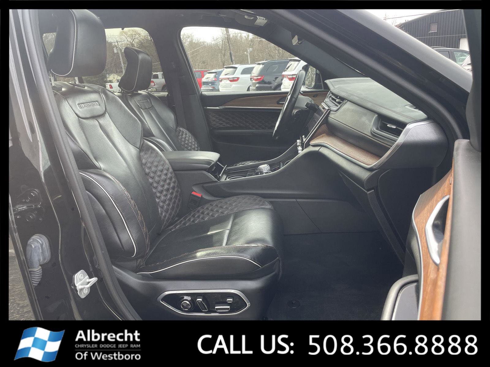 Used 2023 Jeep Grand Cherokee Summit w/ Adv Protech Group IV image 21